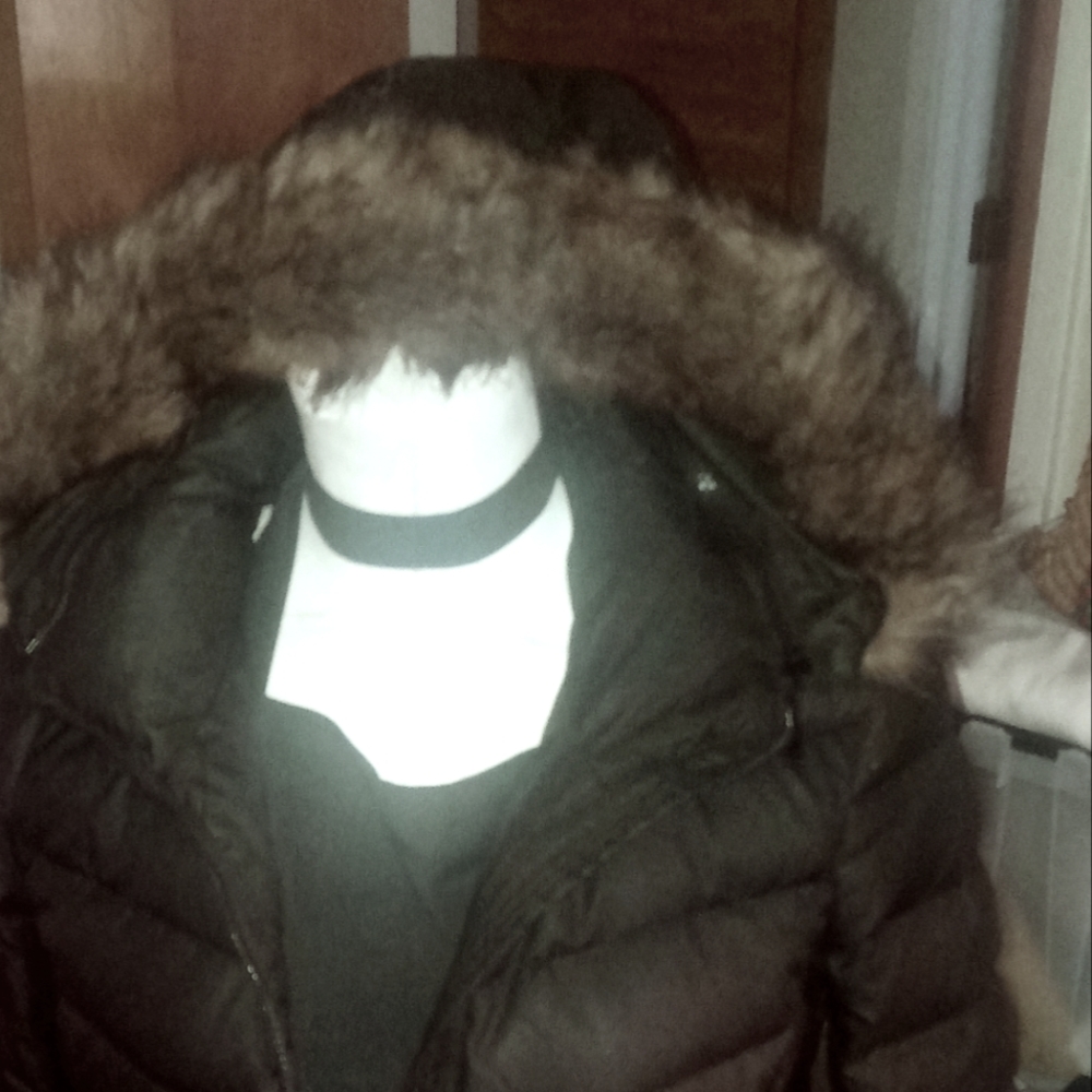 Puffer Jacket - Picture 5 of 9
